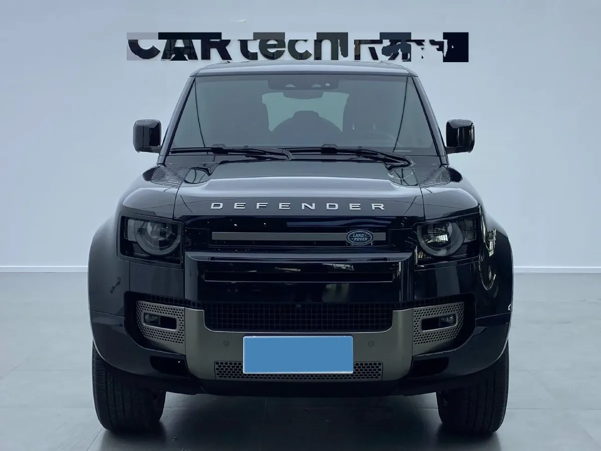 2024 Land Rover Defender 3.0T 400HP L6 8AT,autocango,china used car exporter,china ev exporter,chinese used car exporter,chinese used ev exporter