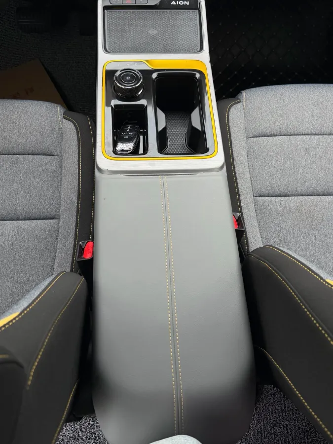 2022 Geely Okavango 1.8T 184HP L4 7DCT,autocango,china used car exporter,china ev exporter,chinese used car exporter,chinese used ev exporter