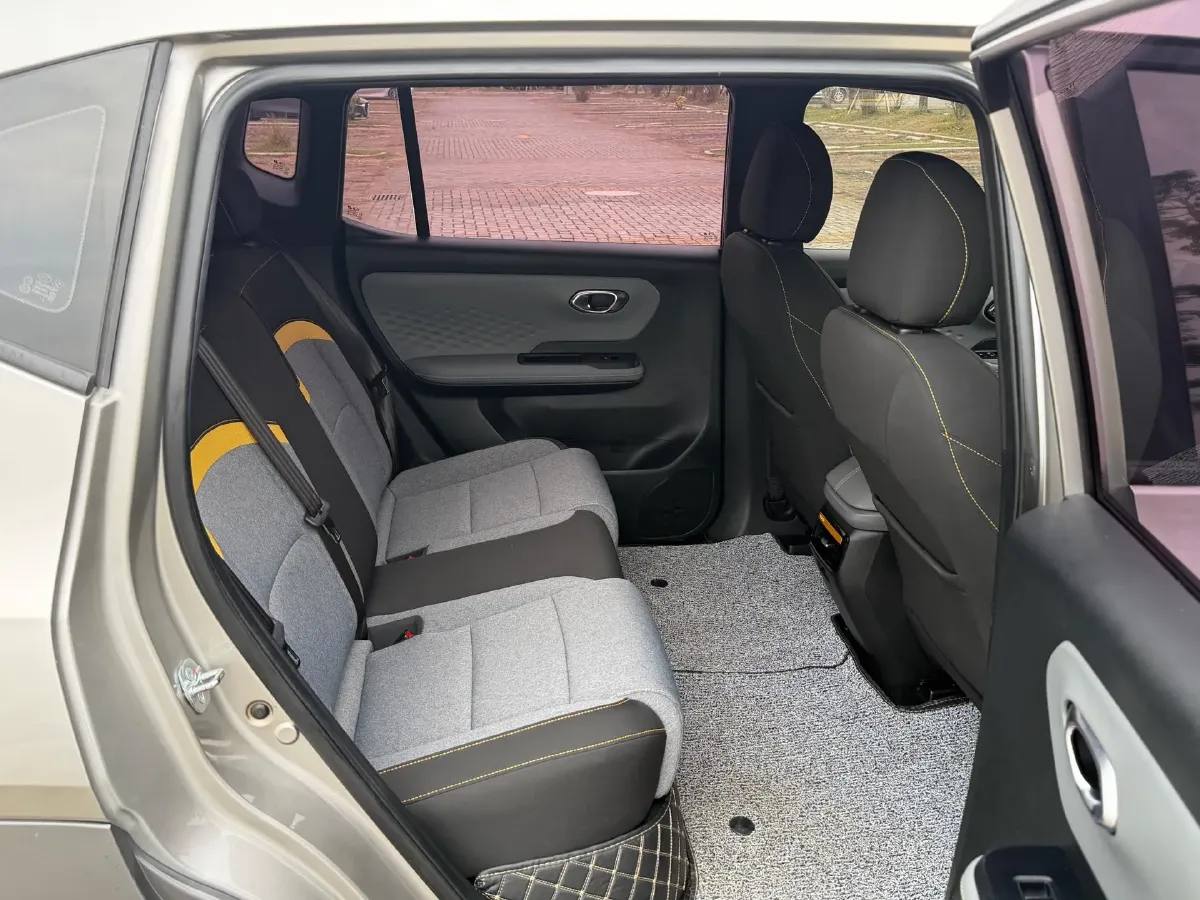 2022 Geely Okavango 1.8T 184HP L4 7DCT,autocango,china used car exporter,china ev exporter,chinese used car exporter,chinese used ev exporter