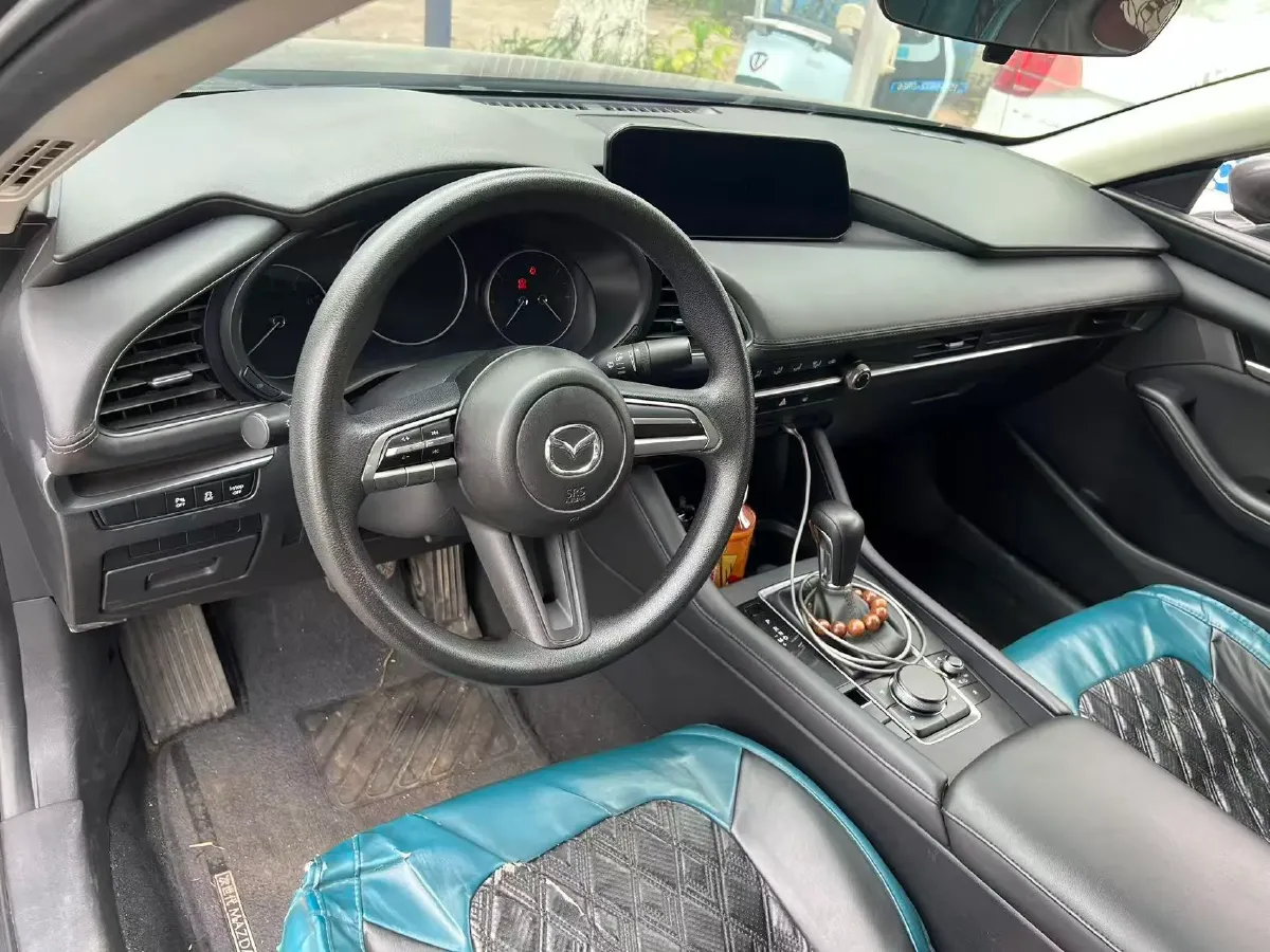 2022 Mazda 3 Axela 2.0L 158HP L4 6AT,autocango,china used car exporter,china ev exporter,chinese used car exporter,chinese used ev exporter