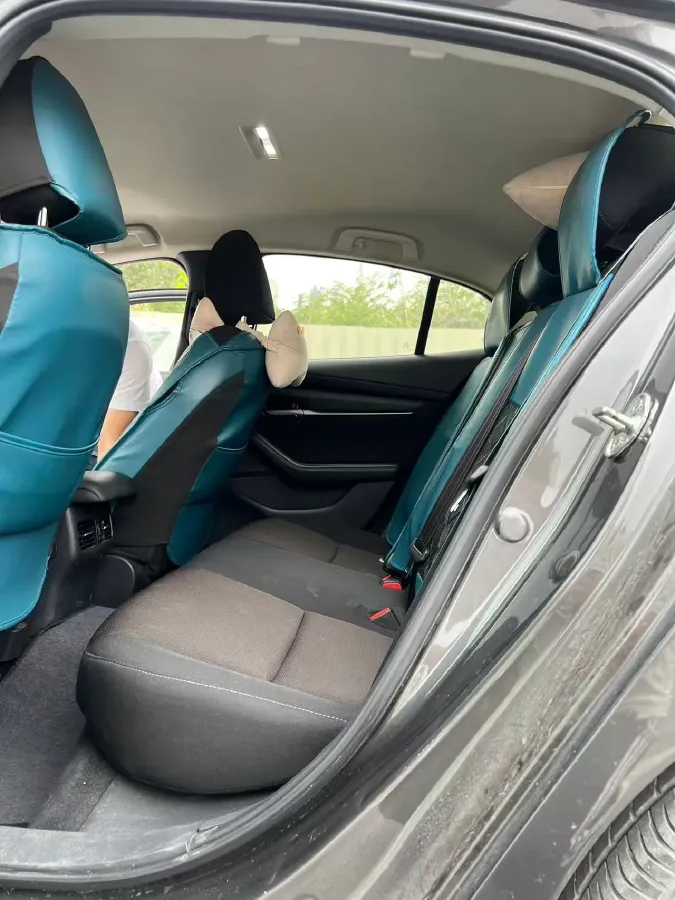 2022 Mazda 3 Axela 2.0L 158HP L4 6AT,autocango,china used car exporter,china ev exporter,chinese used car exporter,chinese used ev exporter