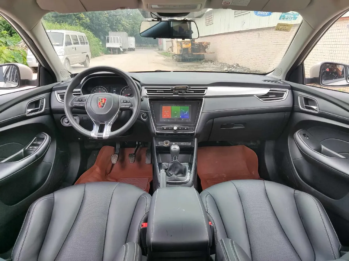 2019 Roewe i5 1.5L 120HP L4 5MT,autocango,china used car exporter,china ev exporter,chinese used car exporter,chinese used ev exporter