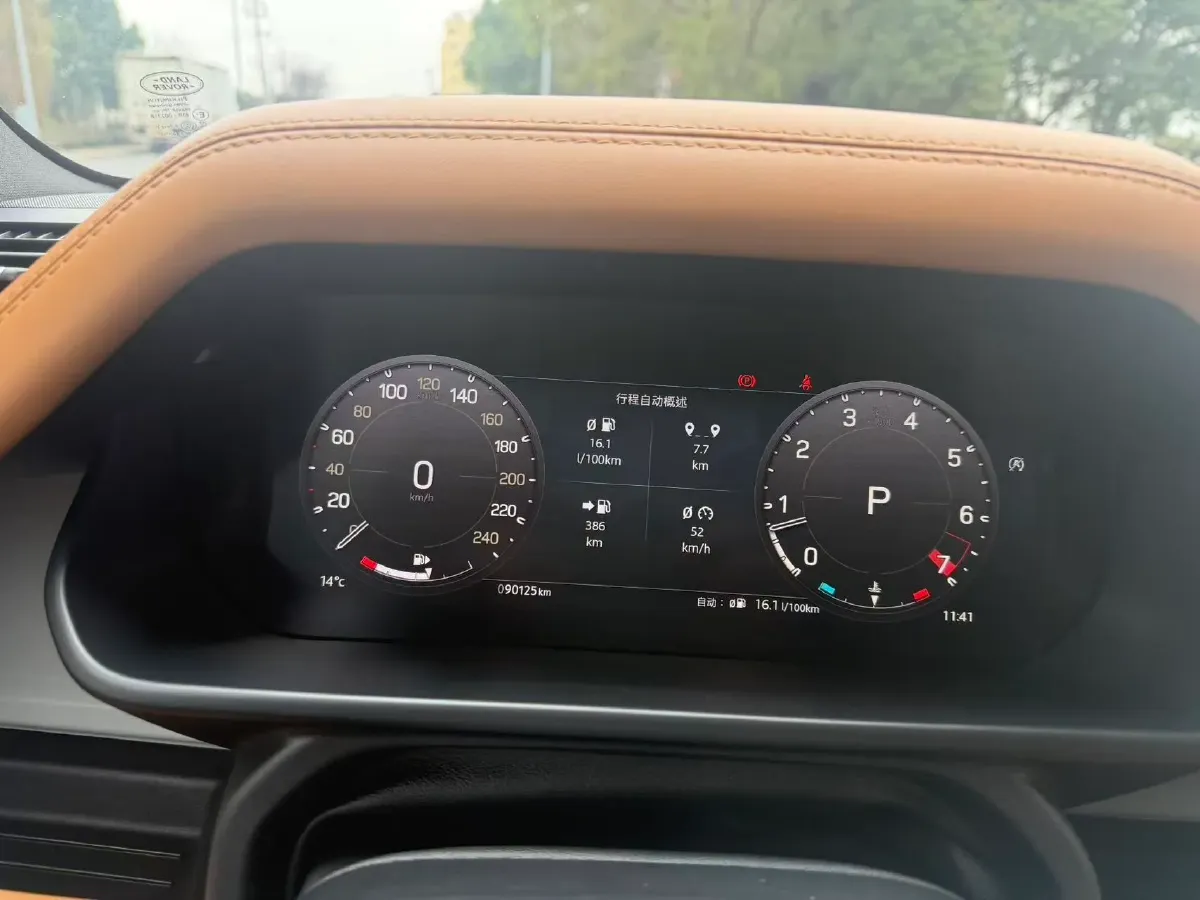 2023 Land Rover Defender 3.0T 400HP L6 8AT,autocango,china used car exporter,china ev exporter,chinese used car exporter,chinese used ev exporter