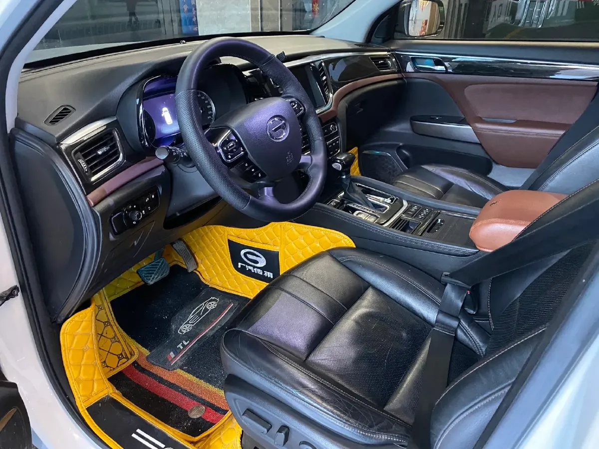 2017 GAC Trumpchi GS8 2.0T 201HP L4 6AT,autocango,china used car exporter,china ev exporter,chinese used car exporter,chinese used ev exporter