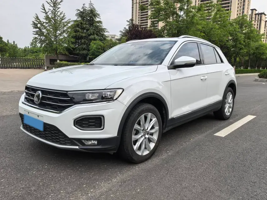 2022 Volkswagen T-Roc 1.4T 150HP L4 7DCT,autocango,china used car exporter,china ev exporter,chinese used car exporter,chinese used ev exporter