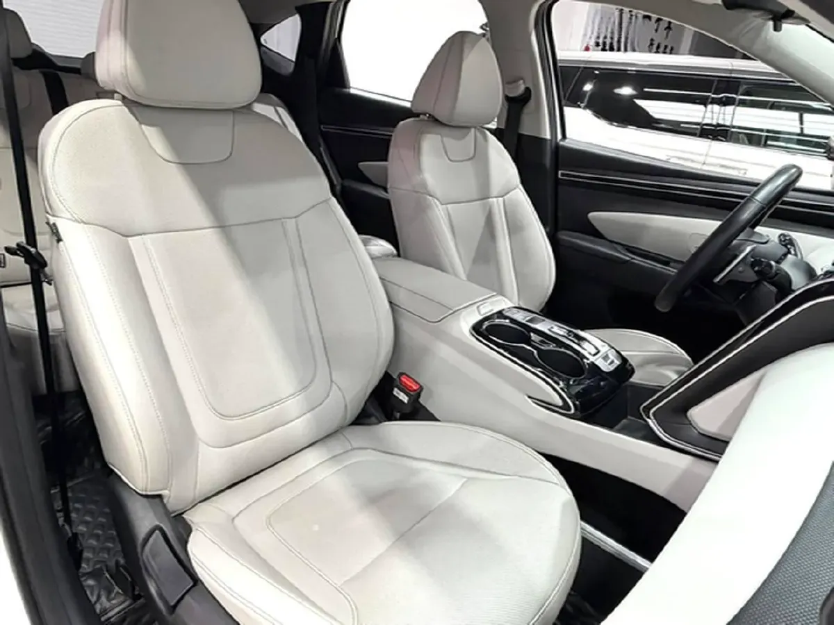 2021 Hyundai Tucson 1.5T 200HP L4 7DCT,autocango,china used car exporter,china ev exporter,chinese used car exporter,chinese used ev exporter