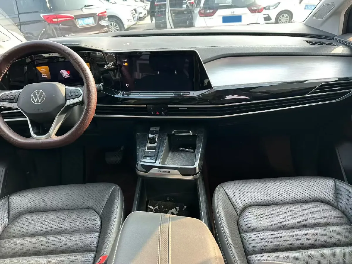 2021 Volkswagen Talagon 2.0T 220HP L4 7DCT,autocango,china used car exporter,china ev exporter,chinese used car exporter,chinese used ev exporter