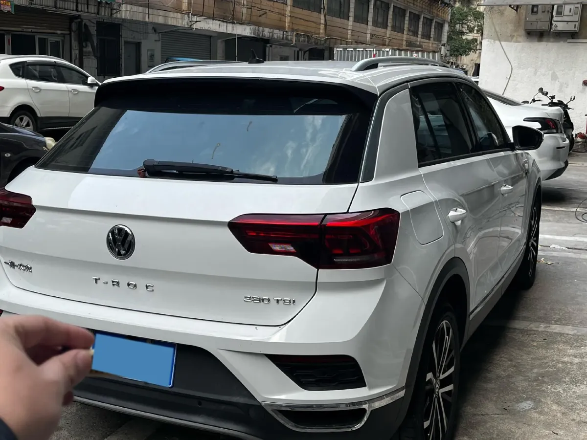 2019 Volkswagen T-Roc 1.4T 150HP L4 7DCT,autocango,china used car exporter,china ev exporter,chinese used car exporter,chinese used ev exporter