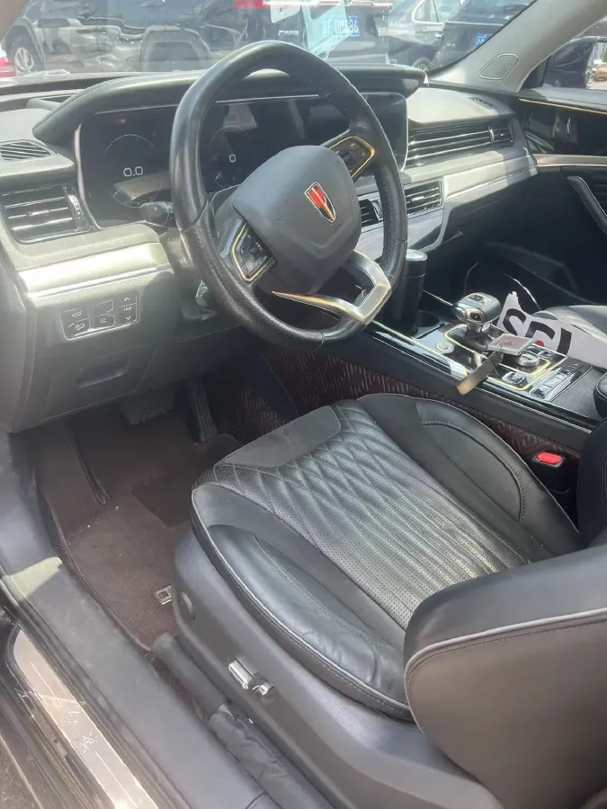 2022 HongQi HS5 2.0T 224HP L4 6AT,autocango,china used car exporter,china ev exporter,chinese used car exporter,chinese used ev exporter