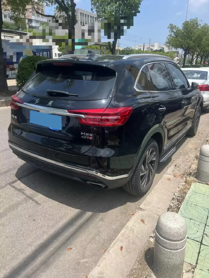 2022 HongQi HS5 2.0T 224HP L4 6AT,autocango,china used car exporter,china ev exporter,chinese used car exporter,chinese used ev exporter
