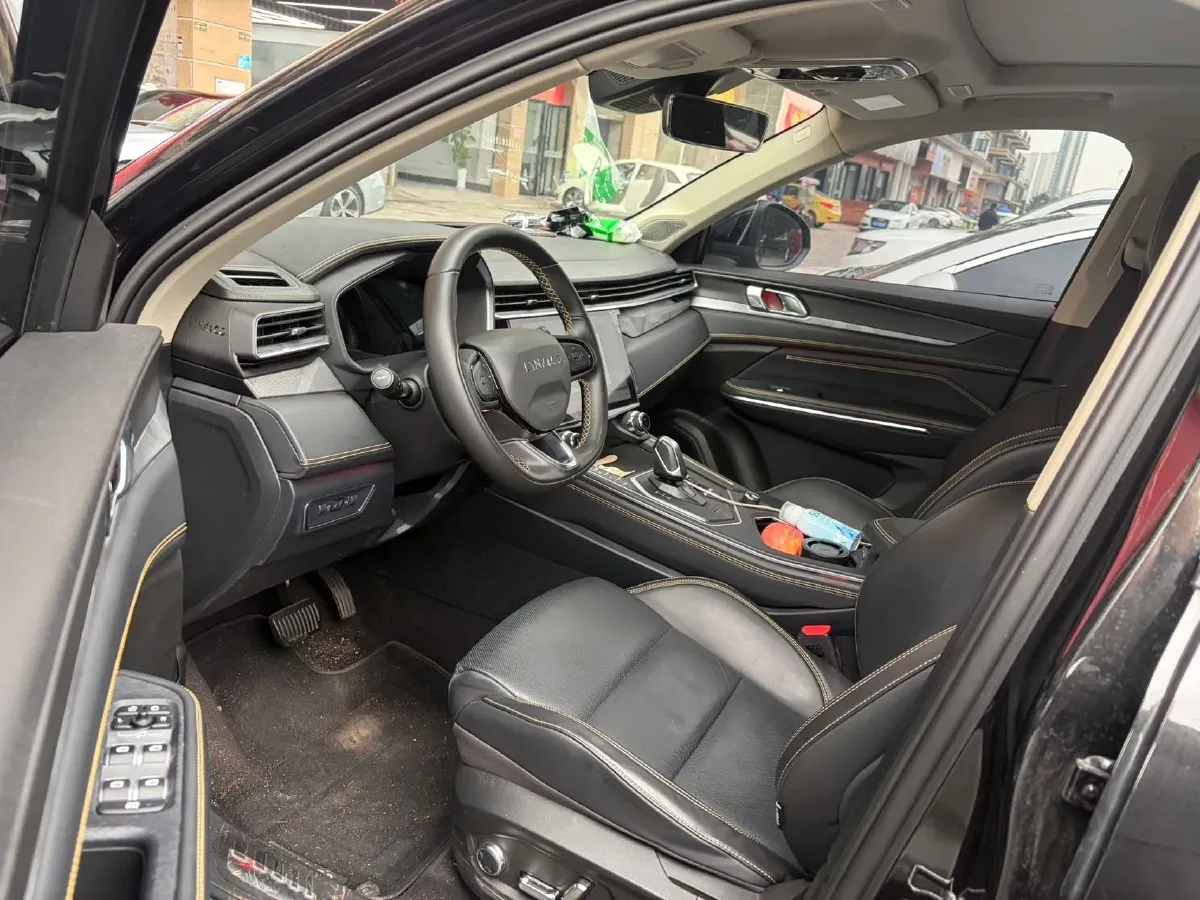 2023 MAXUS Interstellar 2.0T 261HP L4 8AT,autocango,china used car exporter,china ev exporter,chinese used car exporter,chinese used ev exporter