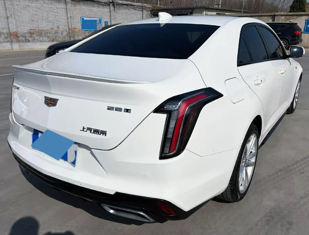 2022 Cadillac CT4 2.0T 237HP L4 8AT,autocango,china used car exporter,china ev exporter,chinese used car exporter,chinese used ev exporter