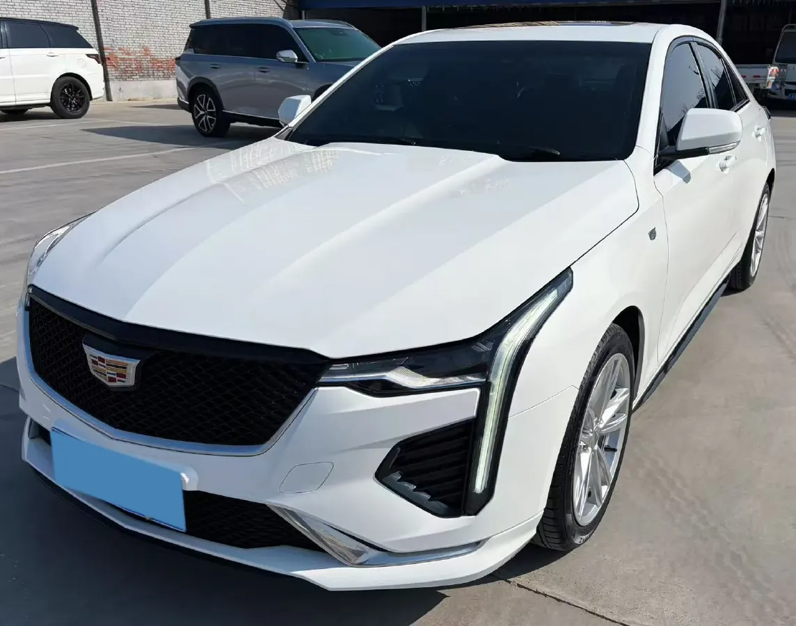 2022 Cadillac CT4 2.0T 237HP L4 8AT,autocango,china used car exporter,china ev exporter,chinese used car exporter,chinese used ev exporter