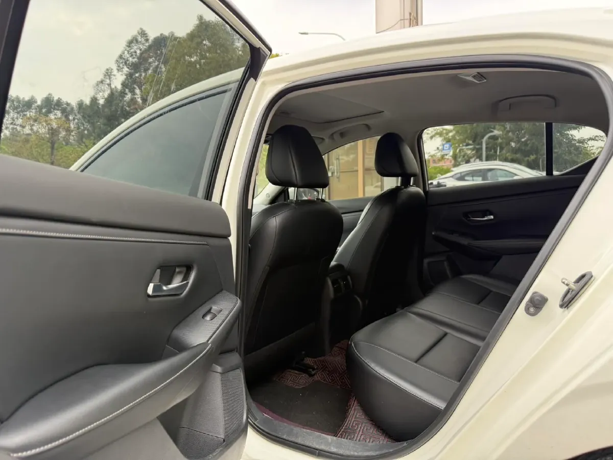 2021 Nissan Sylphy 1.6L 135HP L4 CVT,autocango,china used car exporter,china ev exporter,chinese used car exporter,chinese used ev exporter