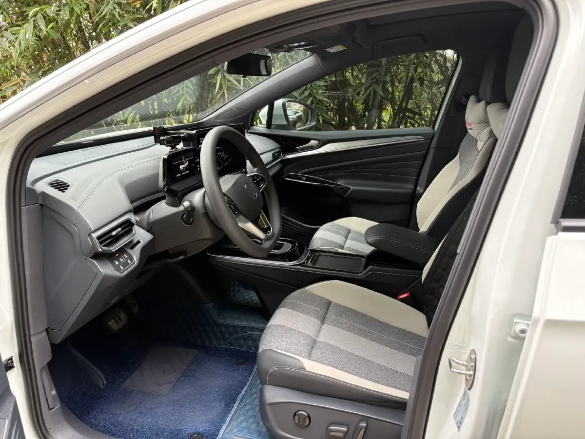 2024 Volkswagen ID.4 Crozz BEV 55.7KWH,autocango,china used car exporter,china ev exporter,chinese used car exporter,chinese used ev exporter