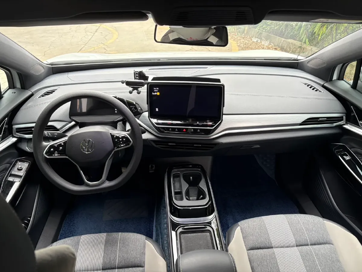 2024 Volkswagen ID.4 Crozz BEV 55.7KWH,autocango,china used car exporter,china ev exporter,chinese used car exporter,chinese used ev exporter