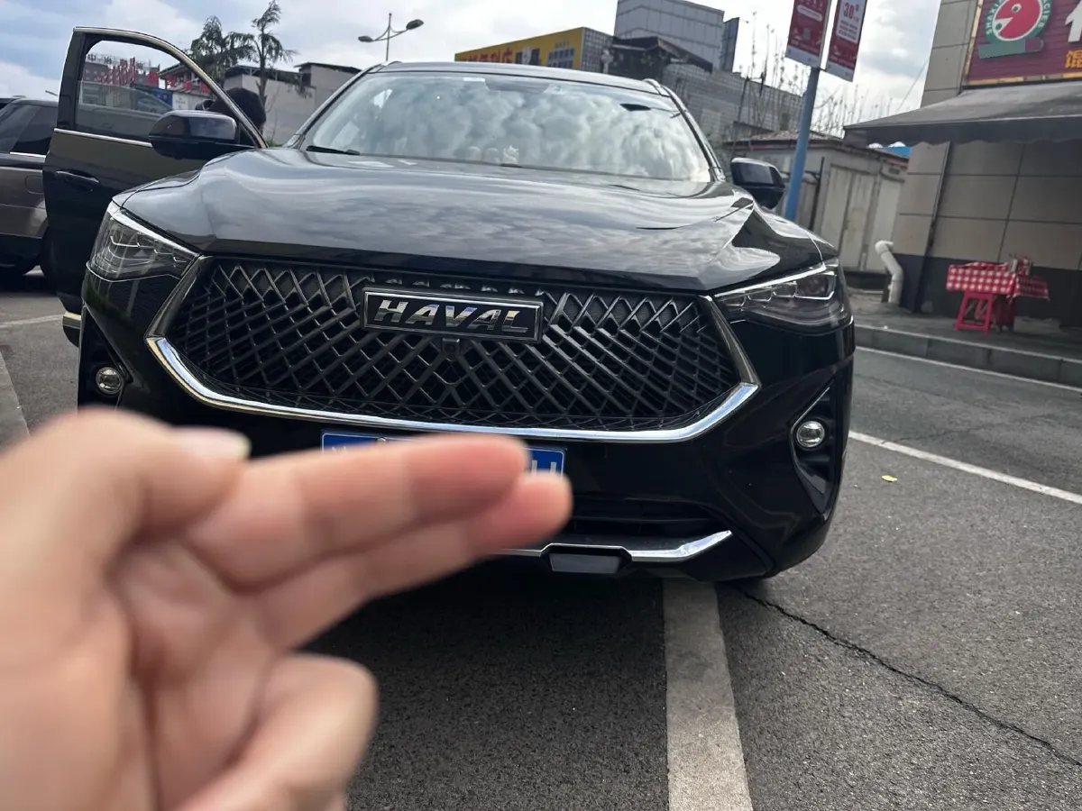 2021 Haval F7 1.5T 169HP L4 7DCT,autocango,china used car exporter,china ev exporter,chinese used car exporter,chinese used ev exporter
