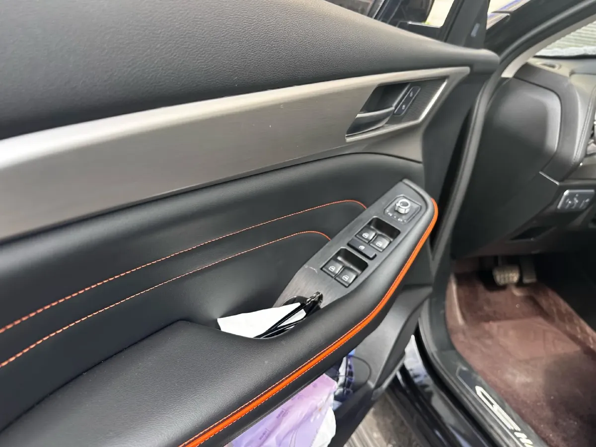 2021 Haval F7 1.5T 169HP L4 7DCT,autocango,china used car exporter,china ev exporter,chinese used car exporter,chinese used ev exporter