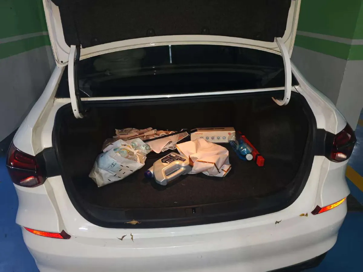 2019 Chevrolet Monza 1.3T 163HP L3 6AT,autocango,china used car exporter,china ev exporter,chinese used car exporter,chinese used ev exporter