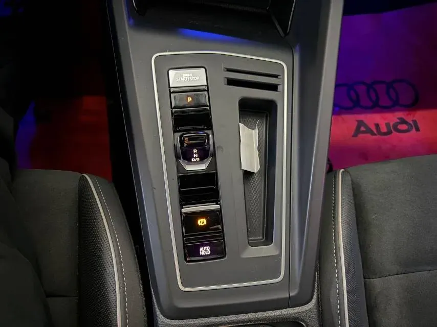 2021 Volkswagen Golf 1.4T 150HP L4 7DCT,autocango,china used car exporter,china ev exporter,chinese used car exporter,chinese used ev exporter