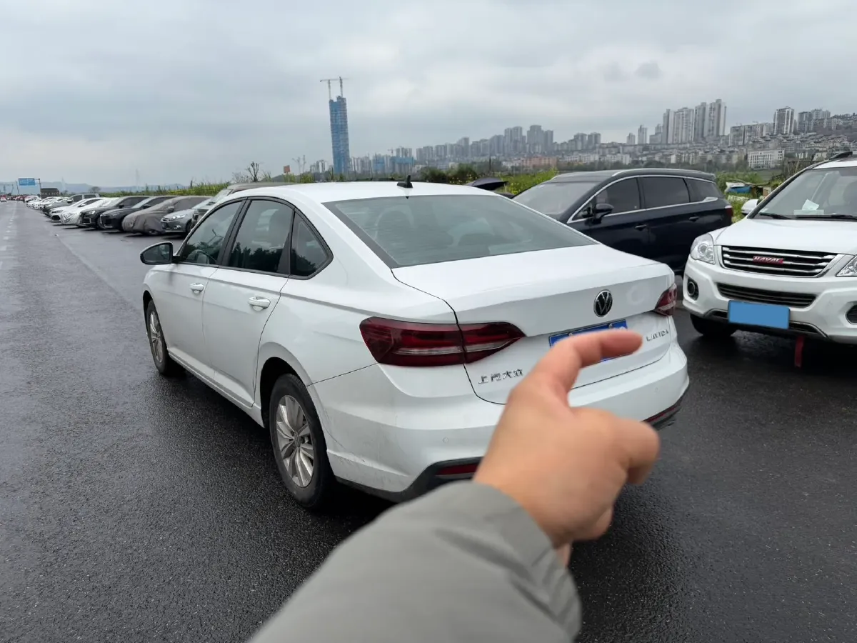 2023 Volkswagen Lavida 1.5L 113HP L4 6AT,autocango,china used car exporter,china ev exporter,chinese used car exporter,chinese used ev exporter