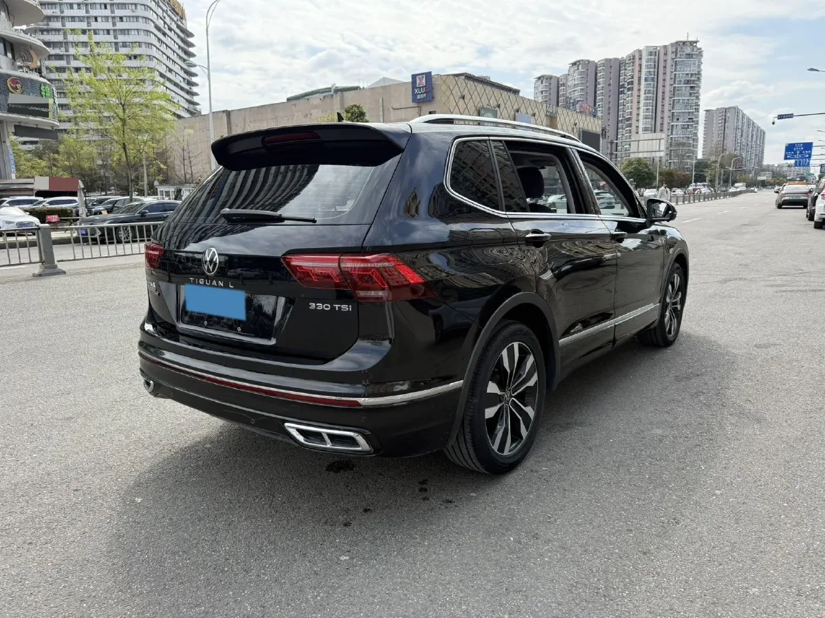 2024 Volkswagen Tiguan L 2.0T 186HP L4 7DCT,autocango,china used car exporter,china ev exporter,chinese used car exporter,chinese used ev exporter