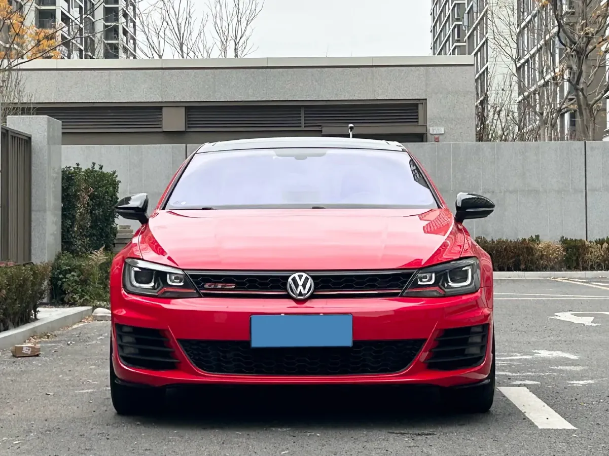 2017 Volkswagen Lamando 2.0T 220HP L4 7DCT,autocango,china used car exporter,china ev exporter,chinese used car exporter,chinese used ev exporter