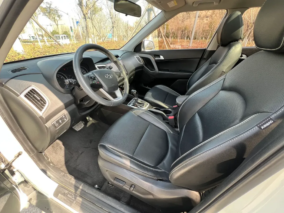 2017 Hyundai ix25 1.6L 125HP L4 6AT,autocango,china used car exporter,china ev exporter,chinese used car exporter,chinese used ev exporter