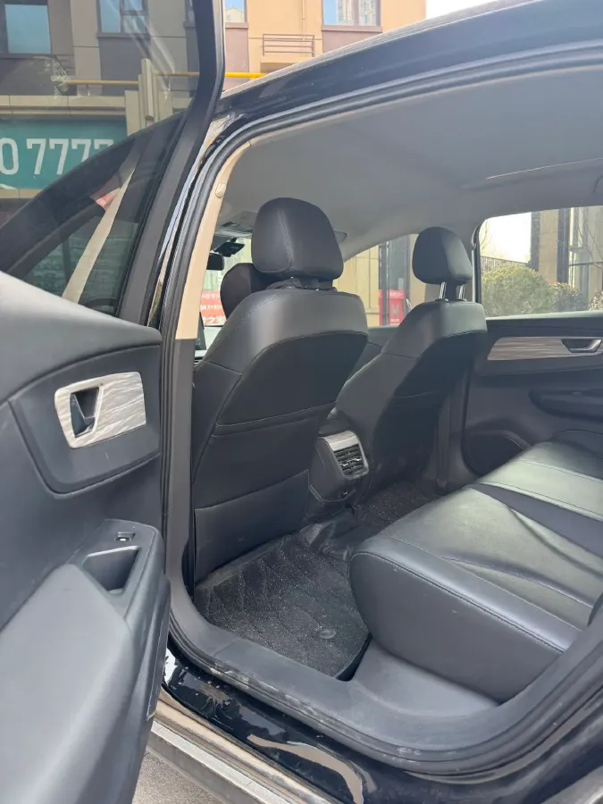 2023 HongQi E-QM5 BEV 54KWH,autocango,china used car exporter,china ev exporter,chinese used car exporter,chinese used ev exporter