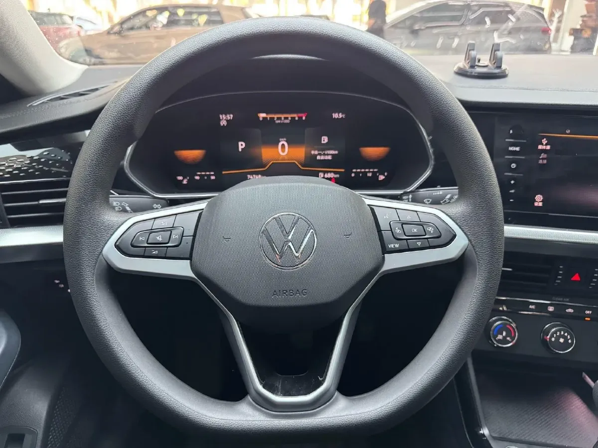 2024 Volkswagen Passat 1.4T 150HP L4 7DCT,autocango,china used car exporter,china ev exporter,chinese used car exporter,chinese used ev exporter