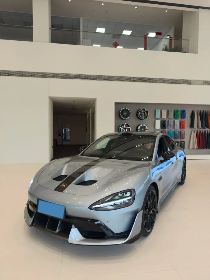 2025 MI SU7 Ultra BEV 93.7KWH,autocango,china used car exporter,china ev exporter,chinese used car exporter,chinese used ev exporter