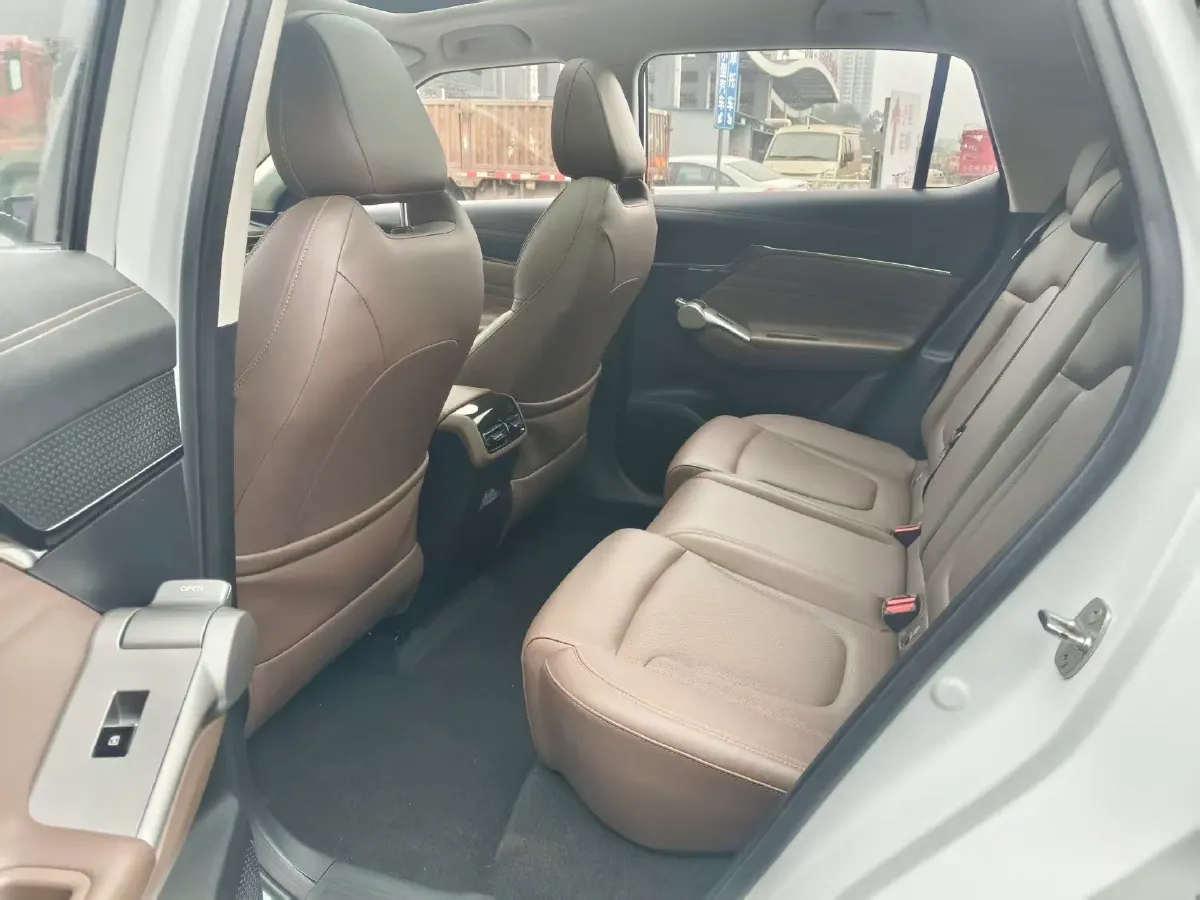 2024 GAC Trumpchi GS4 1.5T 177HP L4 7DCT,autocango,china used car exporter,china ev exporter,chinese used car exporter,chinese used ev exporter