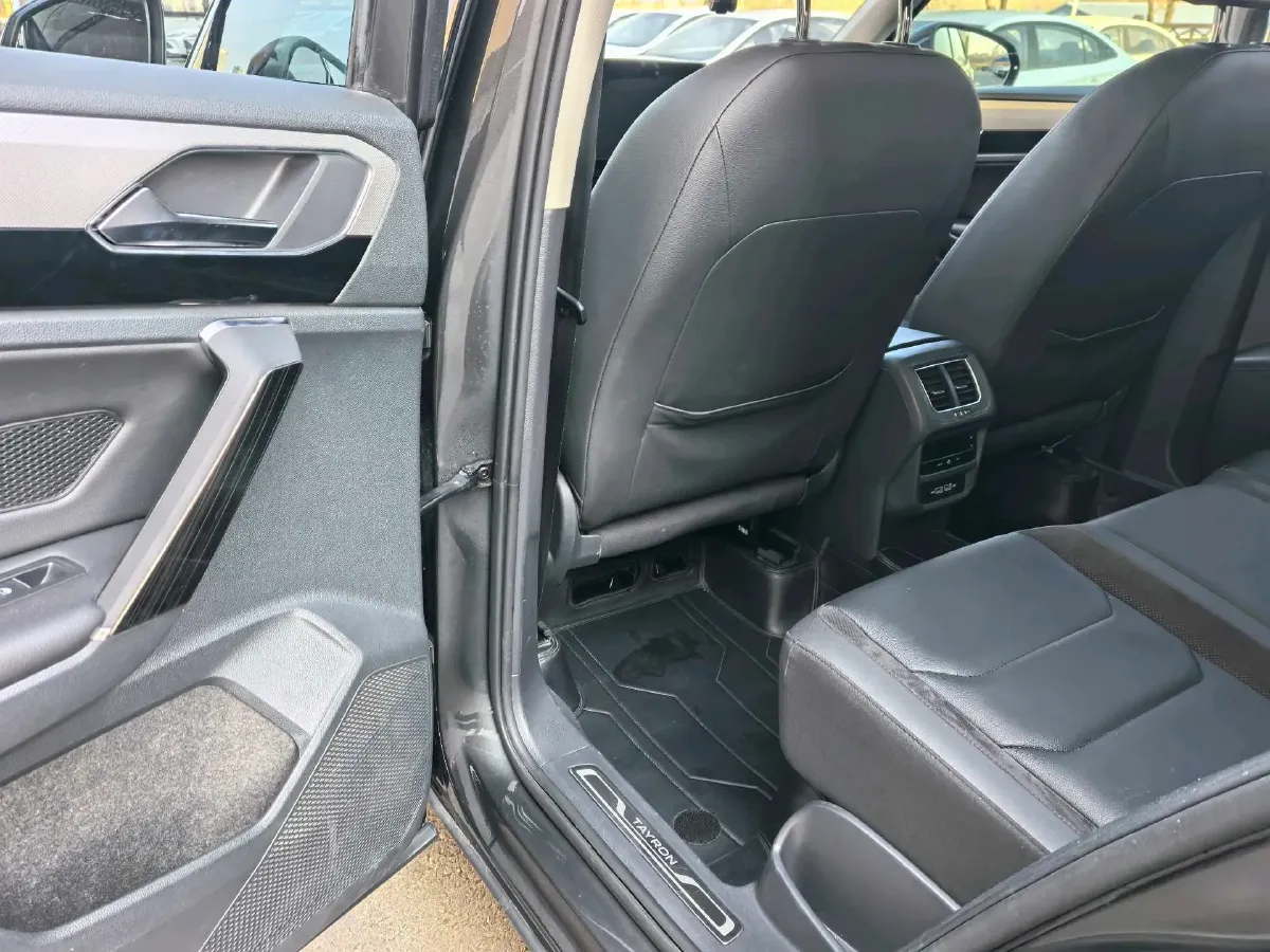 2022 Volkswagen Tayron 1.4T 150HP L4 7DCT,autocango,china used car exporter,china ev exporter,chinese used car exporter,chinese used ev exporter