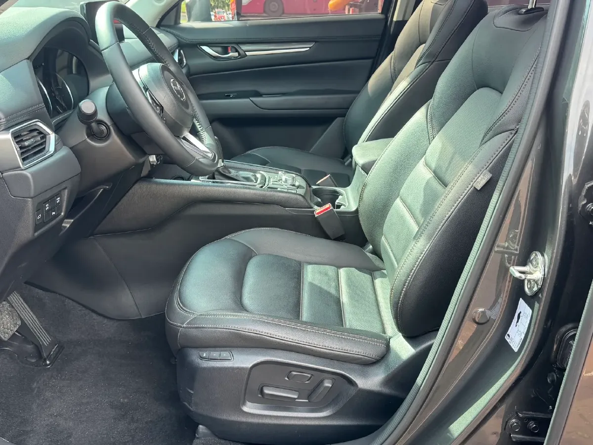 2022 MAXUS XinTu V90 2.0T 150HP L4 6AT,autocango,china used car exporter,china ev exporter,chinese used car exporter,chinese used ev exporter