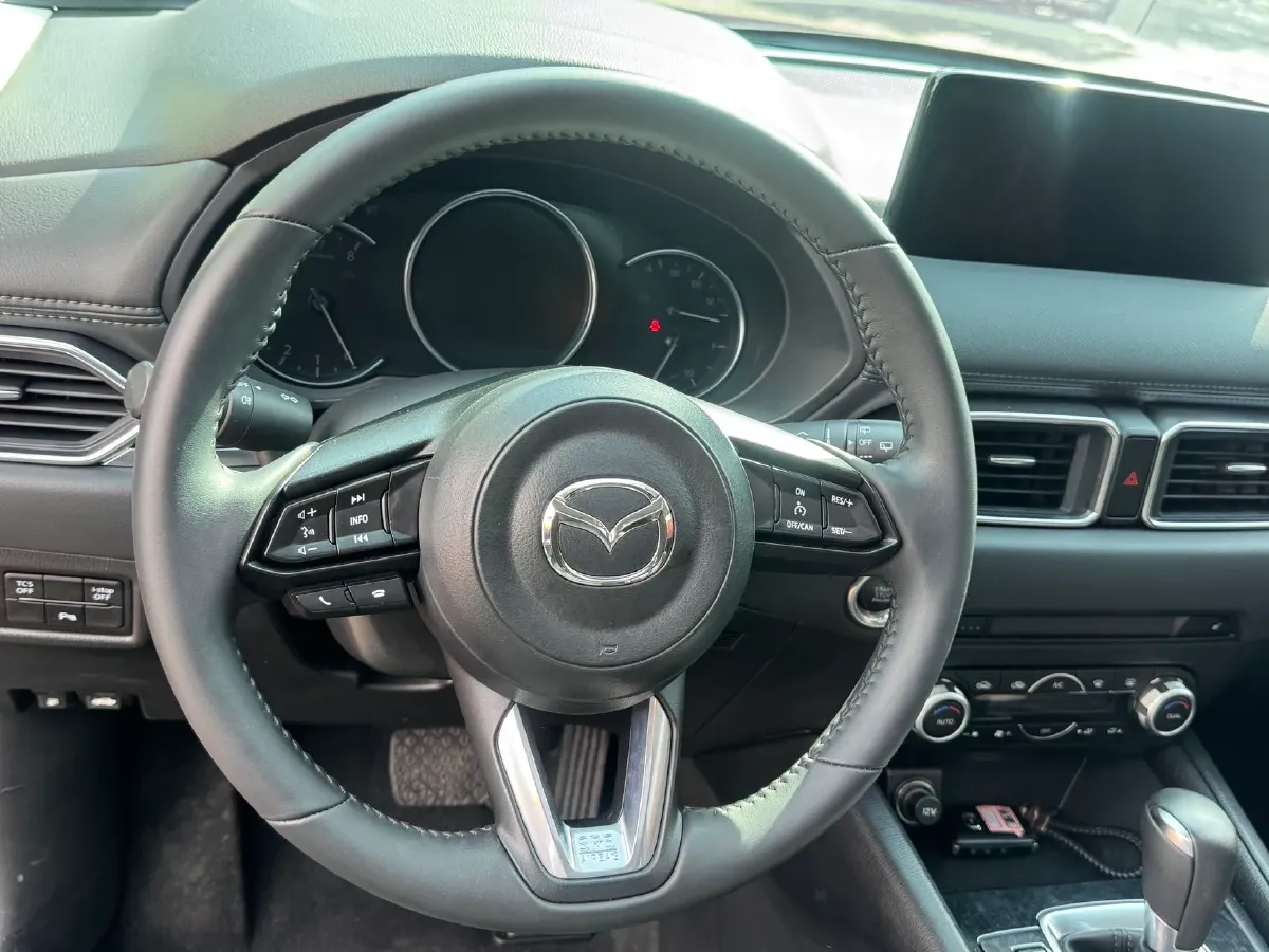 2022 MAXUS XinTu V90 2.0T 150HP L4 6AT,autocango,china used car exporter,china ev exporter,chinese used car exporter,chinese used ev exporter