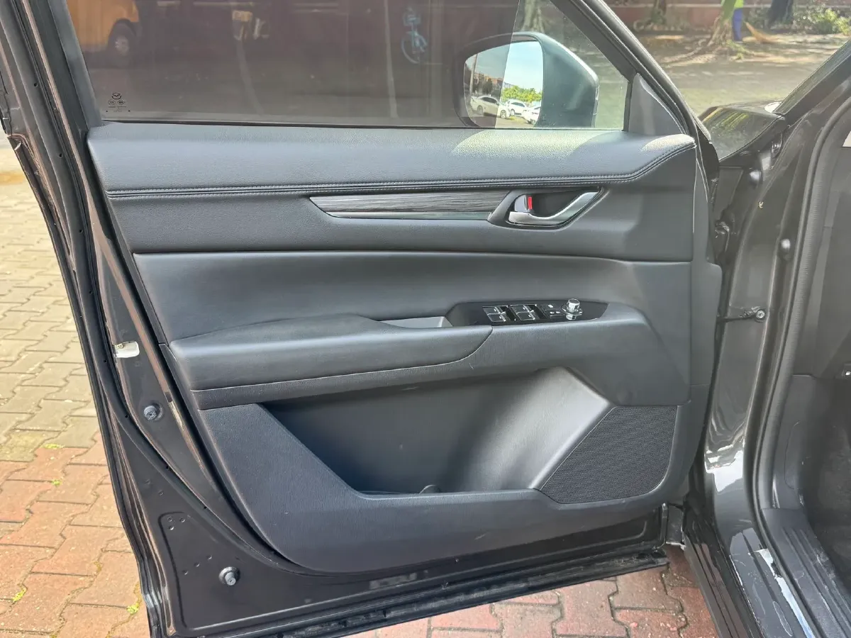 2022 MAXUS XinTu V90 2.0T 150HP L4 6AT,autocango,china used car exporter,china ev exporter,chinese used car exporter,chinese used ev exporter