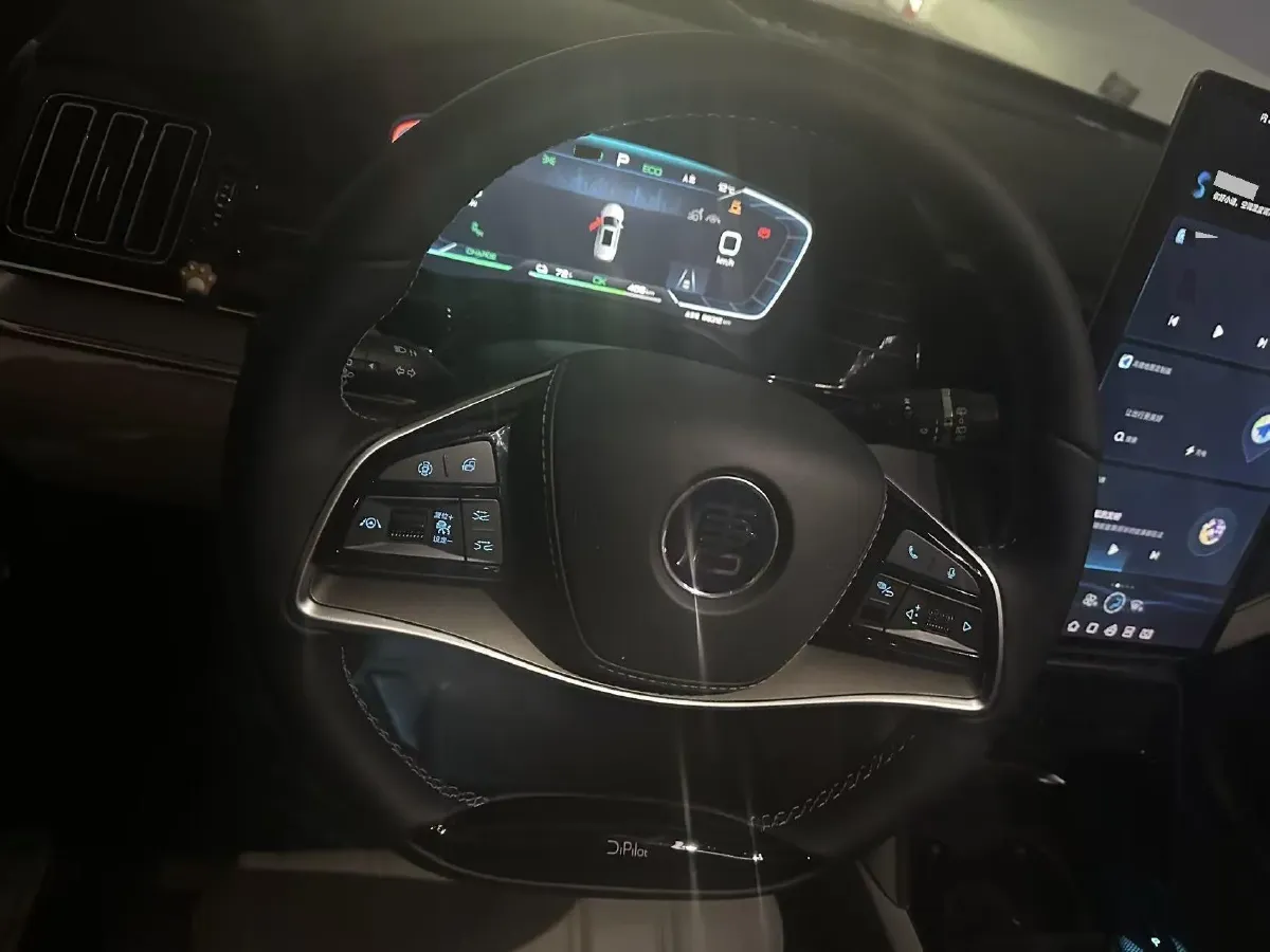 2022 Roewe iMAX8 BEV 90KWH,autocango,china used car exporter,china ev exporter,chinese used car exporter,chinese used ev exporter