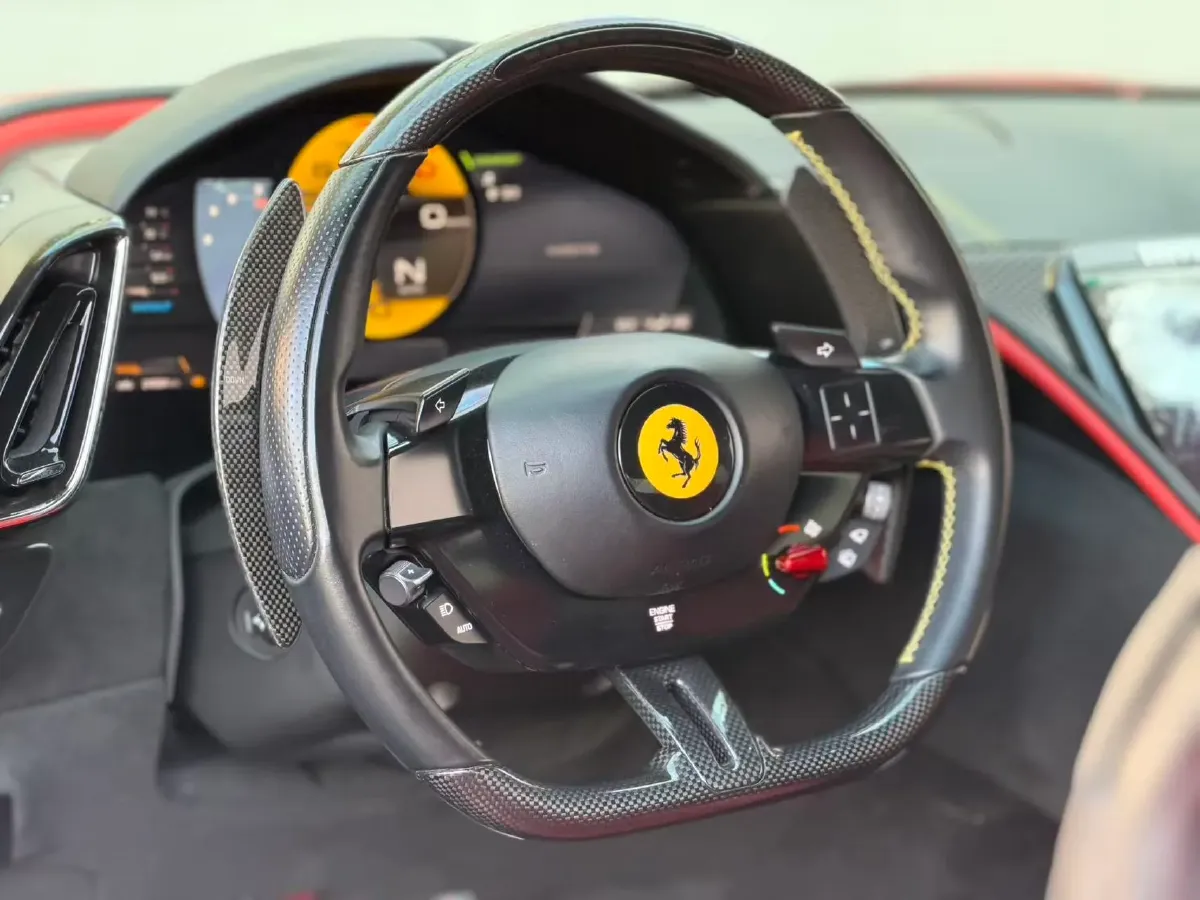 2020 Ferrari Roma 3.9T 620HP V8 8DCT,autocango,china used car exporter,china ev exporter,chinese used car exporter,chinese used ev exporter