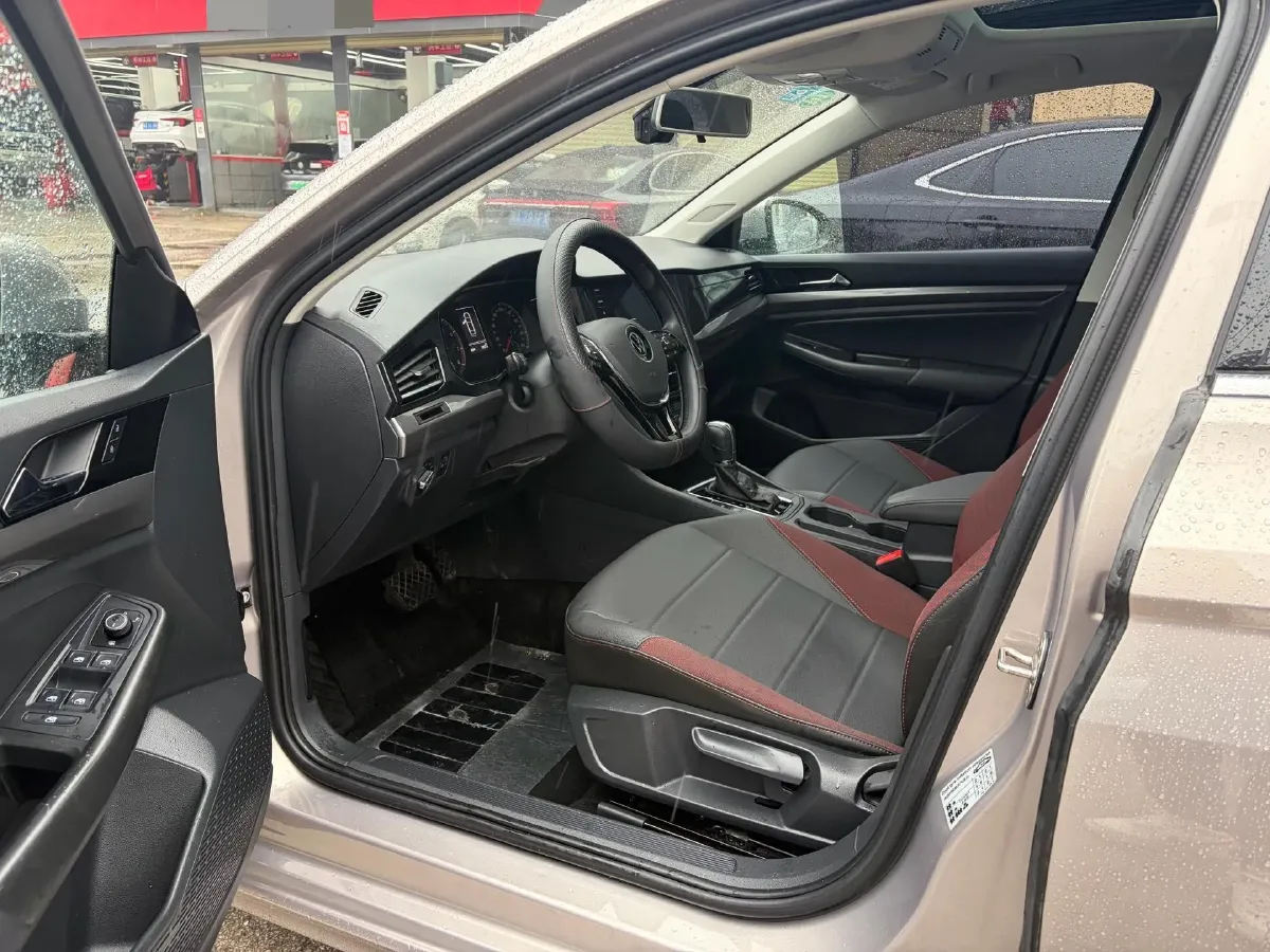 2020 Volkswagen Bora 1.5L 113HP L4 6AT,autocango,china used car exporter,china ev exporter,chinese used car exporter,chinese used ev exporter