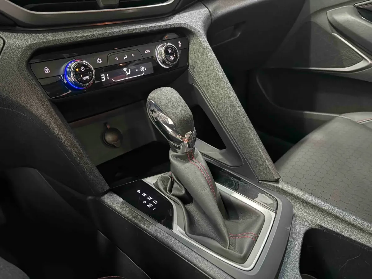 2020 Chevrolet Orlando 1.3T 163HP L3 6AT,autocango,china used car exporter,china ev exporter,chinese used car exporter,chinese used ev exporter