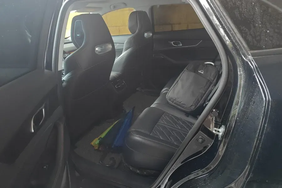 2021 ChangAn UNI-K 2.0T 233HP L4 8AT,autocango,china used car exporter,china ev exporter,chinese used car exporter,chinese used ev exporter