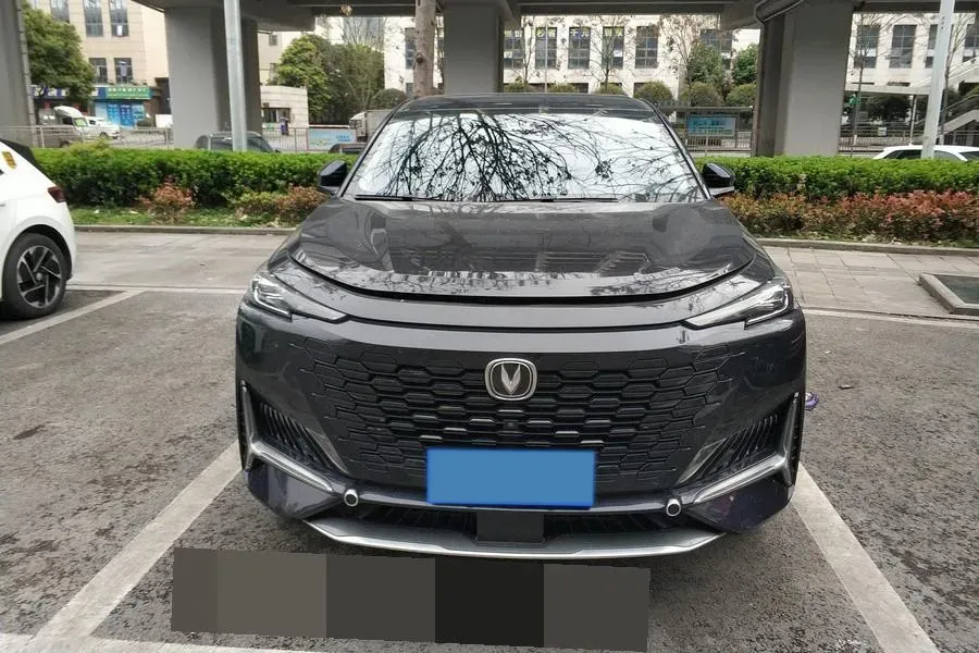 2021 ChangAn UNI-K 2.0T 233HP L4 8AT,autocango,china used car exporter,china ev exporter,chinese used car exporter,chinese used ev exporter