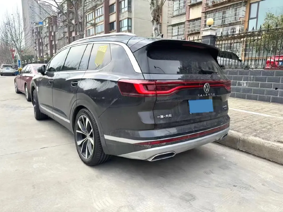 2021 Volkswagen Talagon 2.5T 299HP V6 7DCT,autocango,china used car exporter,china ev exporter,chinese used car exporter,chinese used ev exporter