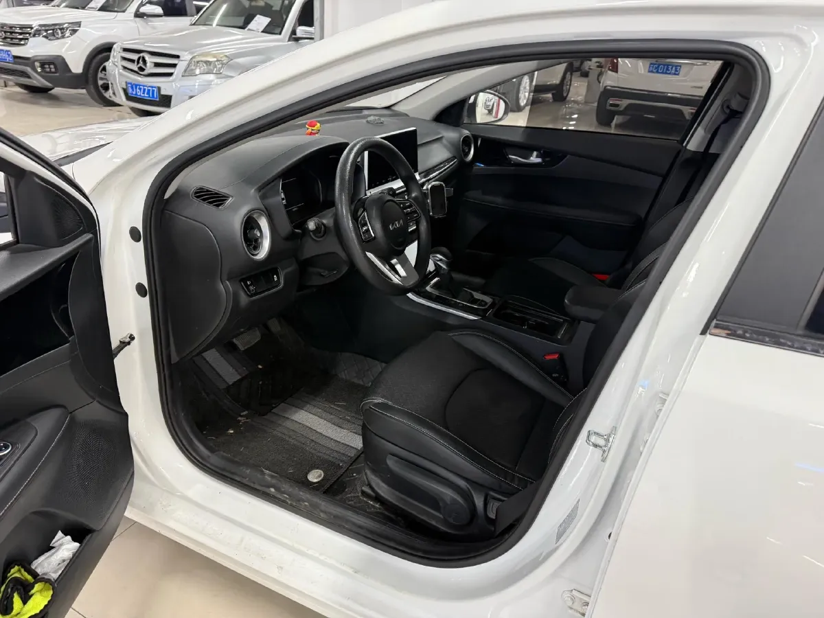 2021 Kia K3 1.5L 115HP L4 CVT,autocango,china used car exporter,china ev exporter,chinese used car exporter,chinese used ev exporter