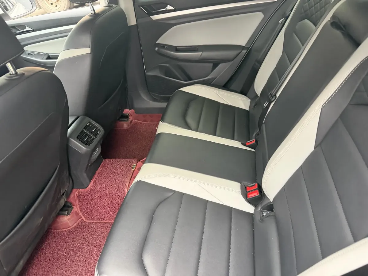 2023 Volkswagen Bora 1.4T 150HP L4 7DCT,autocango,china used car exporter,china ev exporter,chinese used car exporter,chinese used ev exporter