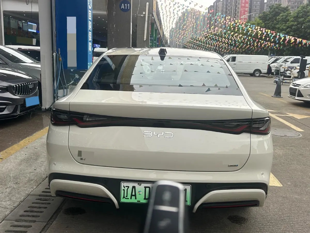 2025 BYD Seal06 BEV,autocango,china used car exporter,china ev exporter,chinese used car exporter,chinese used ev exporter