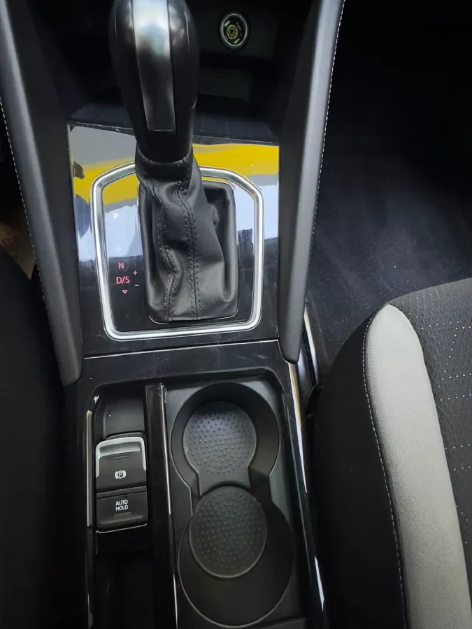 2023 Jetta VS7 1.4T 150HP L4 6AT,autocango,china used car exporter,china ev exporter,chinese used car exporter,chinese used ev exporter