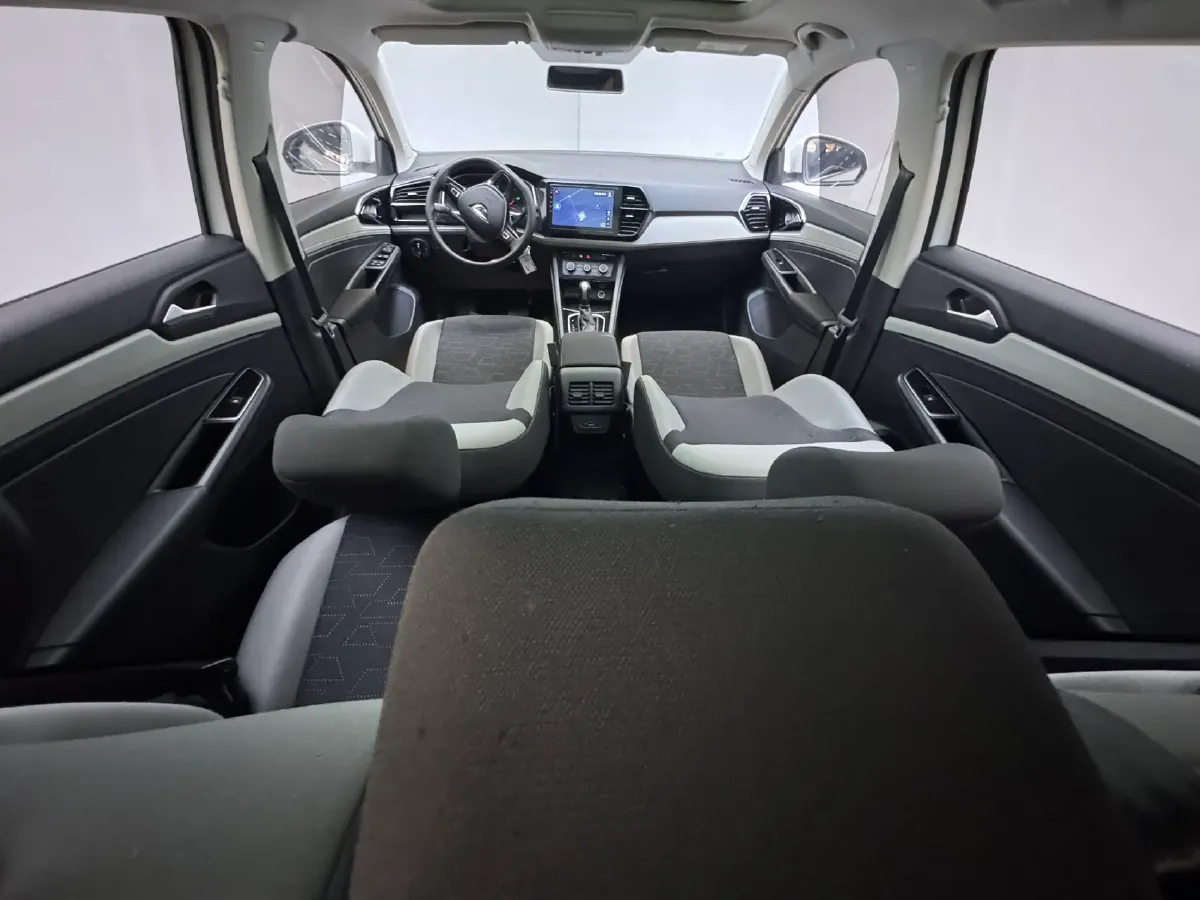 2023 Jetta VS7 1.4T 150HP L4 6AT,autocango,china used car exporter,china ev exporter,chinese used car exporter,chinese used ev exporter