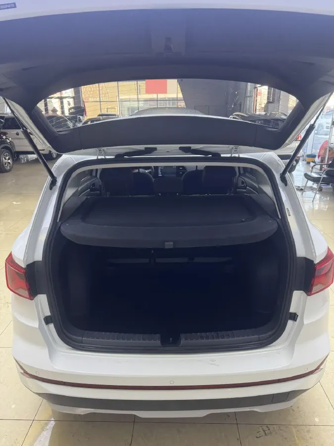 2023 Jetta VS7 1.4T 150HP L4 6AT,autocango,china used car exporter,china ev exporter,chinese used car exporter,chinese used ev exporter