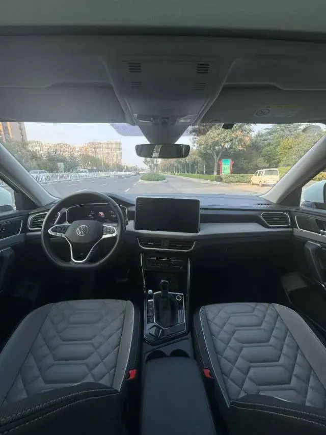 2023 Volkswagen Tayron 1.5T 160HP L4 7DCT,autocango,china used car exporter,china ev exporter,chinese used car exporter,chinese used ev exporter